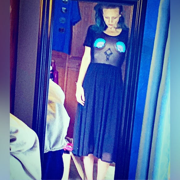 DRESSES, SKIRTS AND ROMPERS!  ALL NWT OR  VINTAGE IN EXCELLENT CONDITION! - Picture 12 of 17